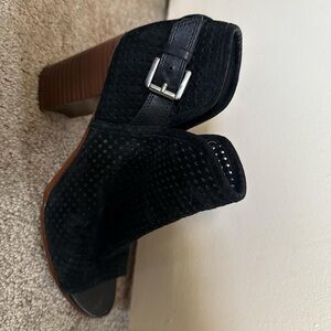 Sam Edelman Black Heeled Boots with Brown Block Heel